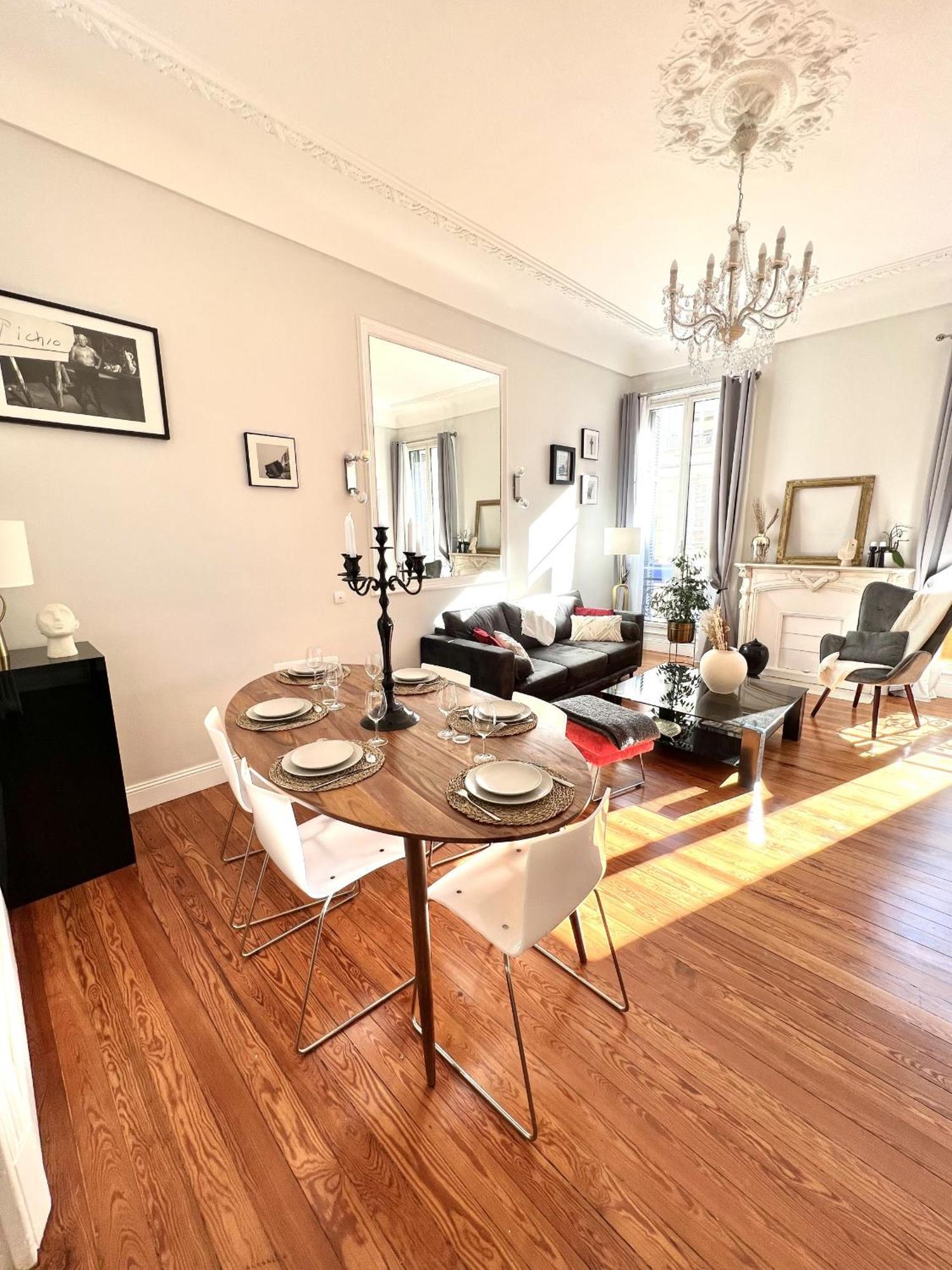 Superbe Appartement De 105 M2, Hyper Centre Avec Terrasse, Parking, A 5 Min De La Mer 尼斯 外观 照片