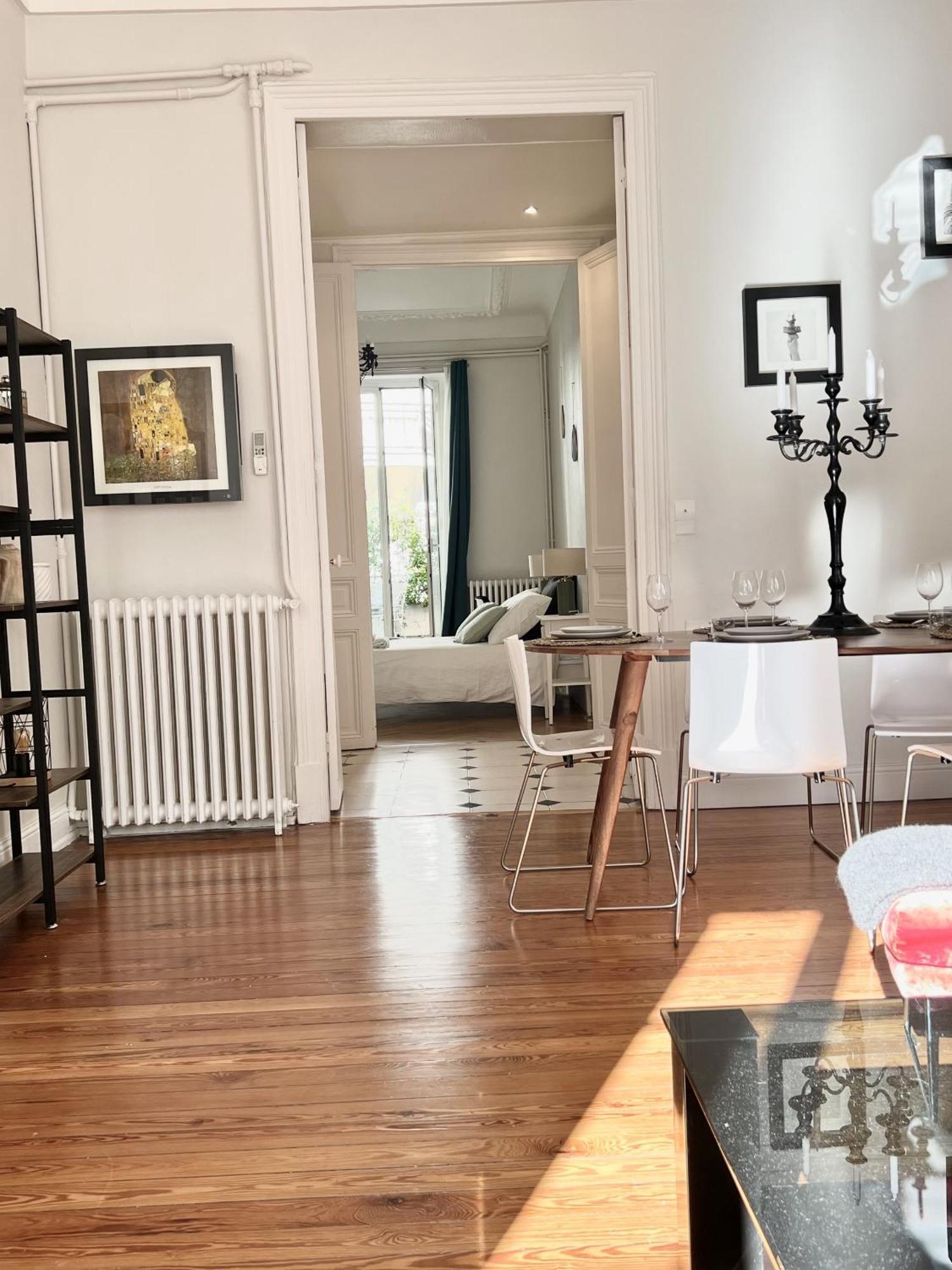 Superbe Appartement De 105 M2, Hyper Centre Avec Terrasse, Parking, A 5 Min De La Mer 尼斯 外观 照片
